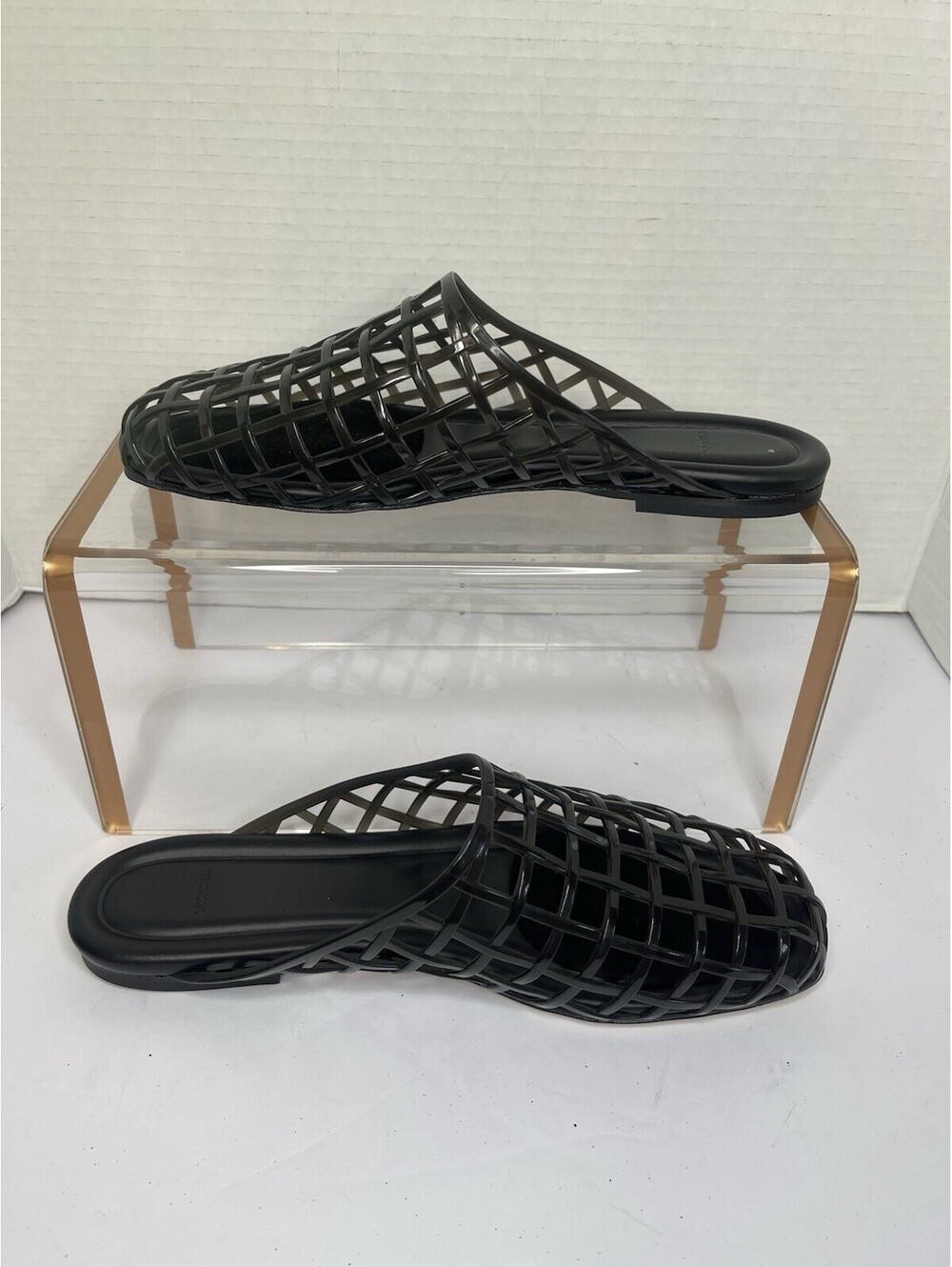 Vince Barcelona Jelly Sandals — Barcelona Jelly Cage Mules| Size 9M